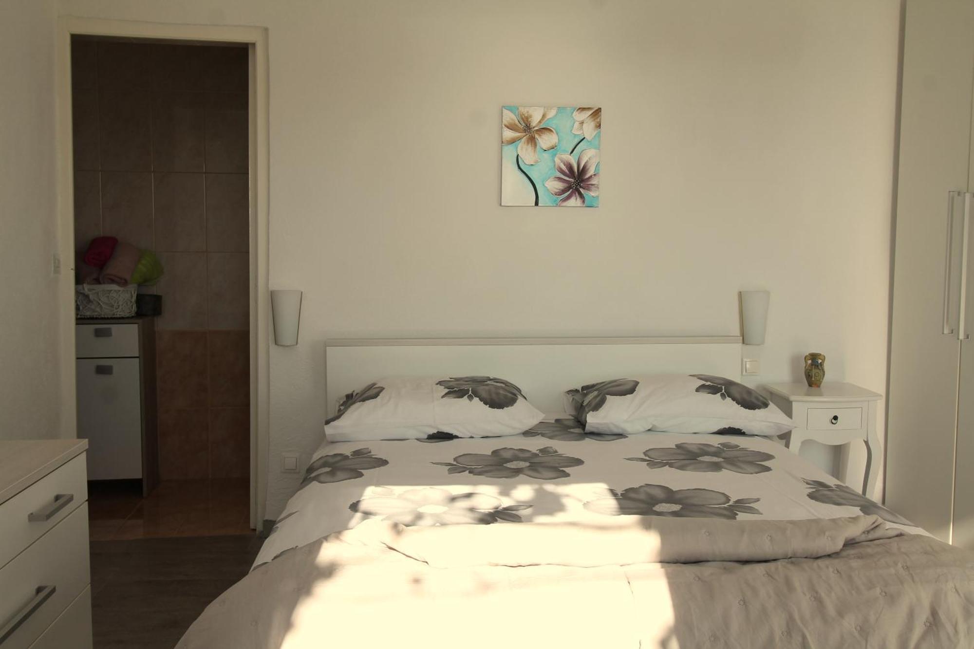 Apartments Cervelin Lopud Rum bild